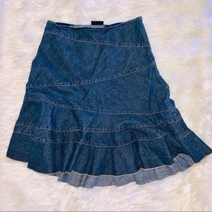 🖤 DKNY Denim Ruffle Skirt